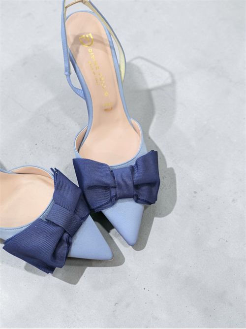 slingback in raso con fiocco DIVINE FOLLIE | PE63/1899RCIELO